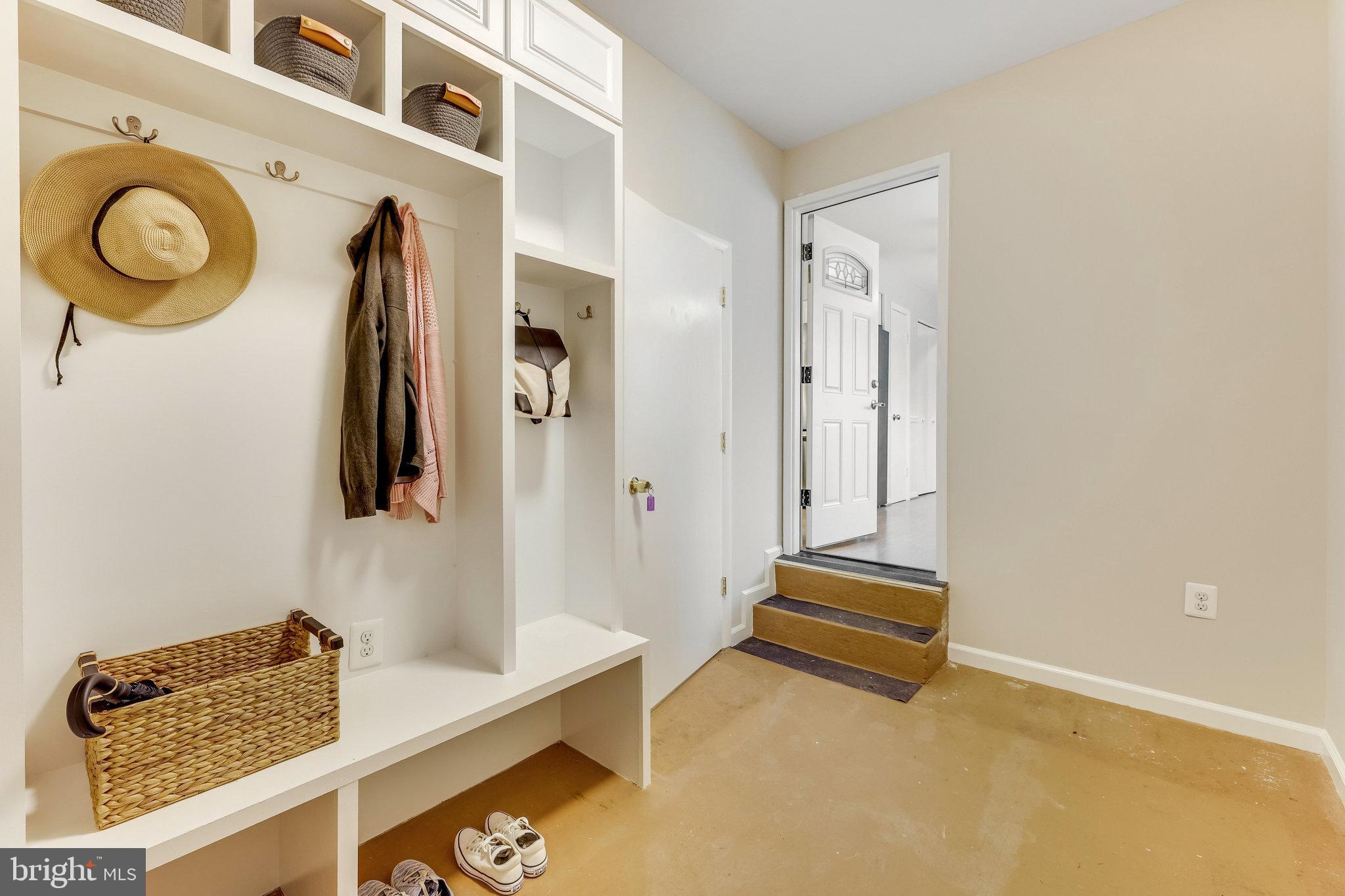 EUDORA - Residential