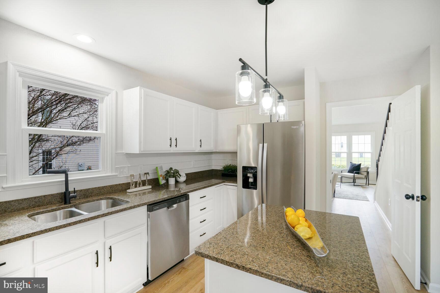 SPRING LAKE FARM - Residential