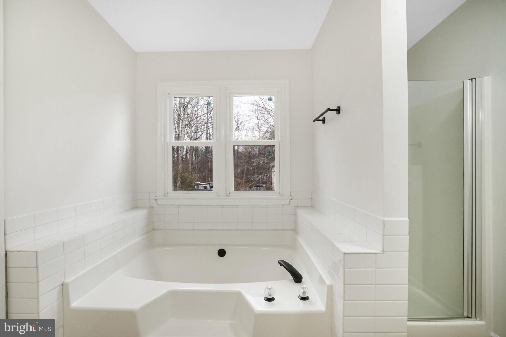 SPRING LAKE FARM - Residential