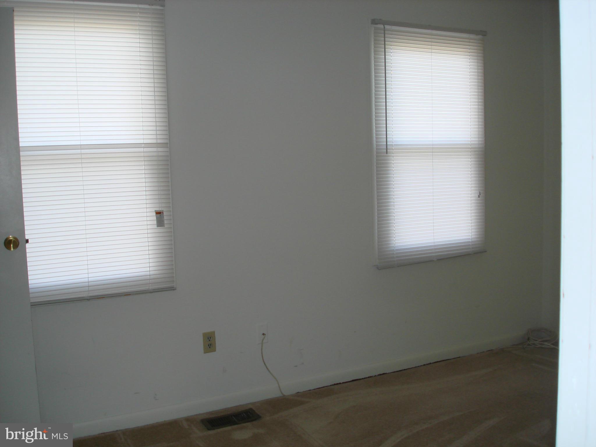 BREEZEWOOD FOREST - Residential Lease