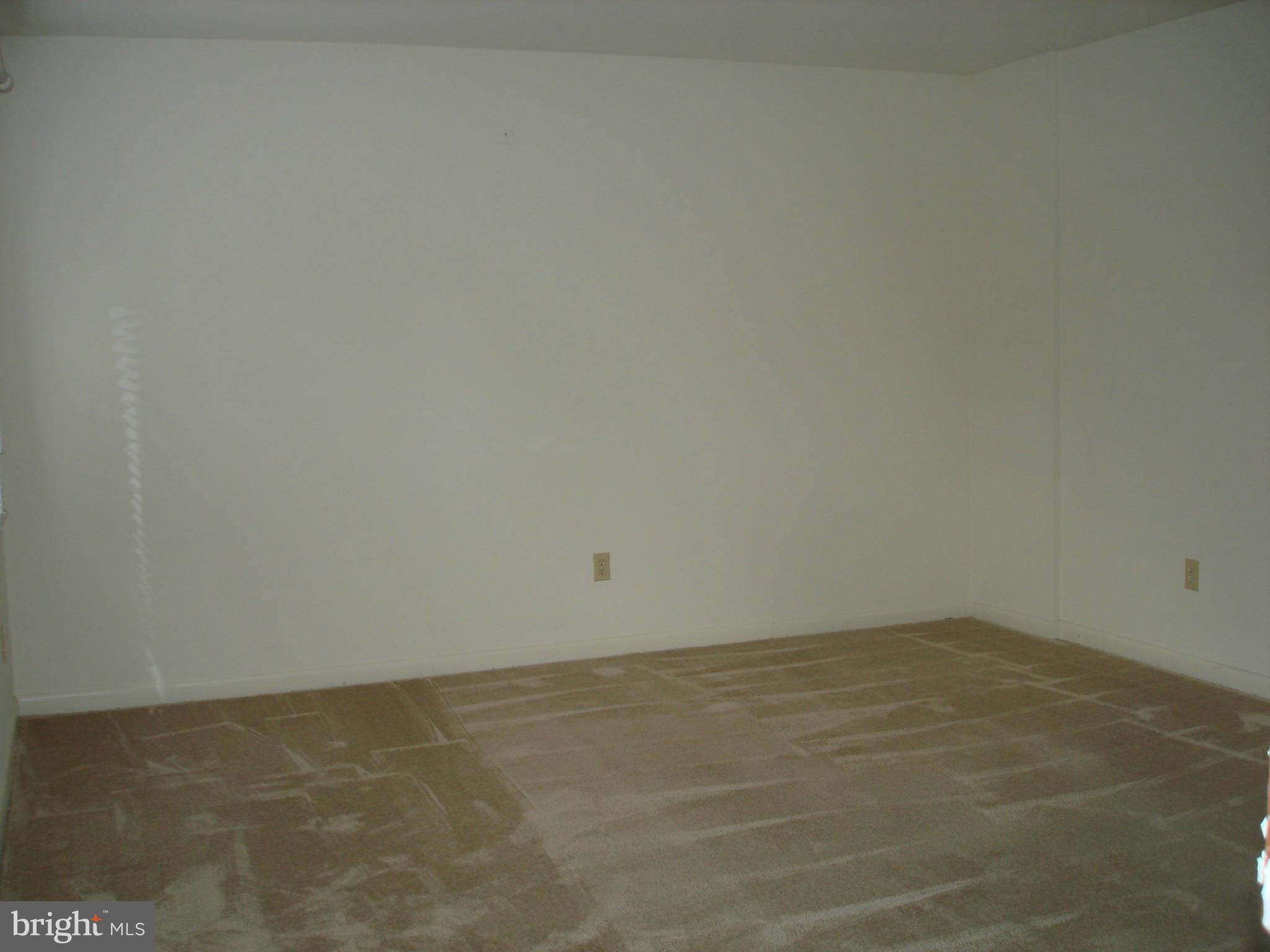 BREEZEWOOD FOREST - Residential Lease