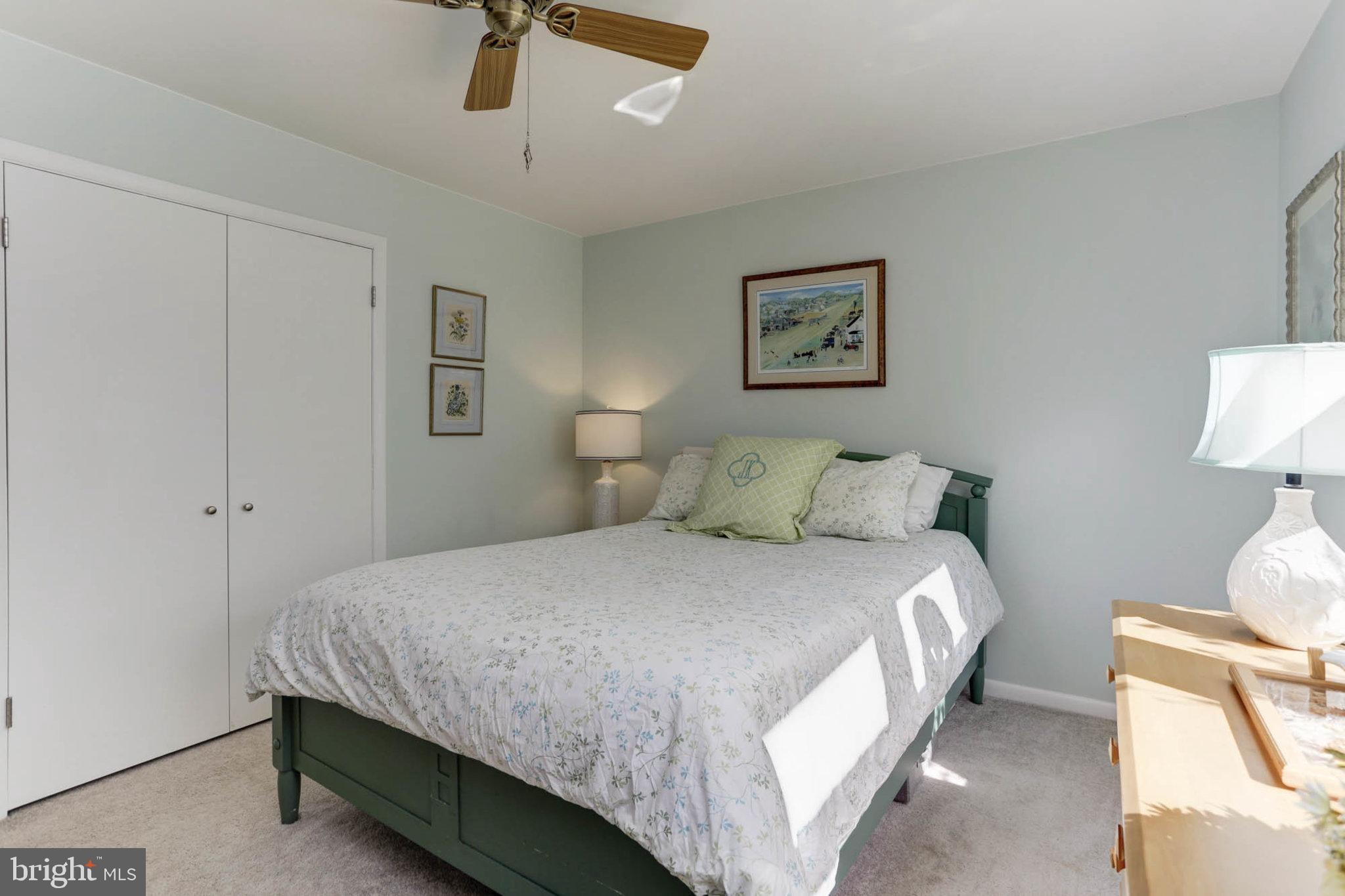 HIGHLAND LAKE - Residential