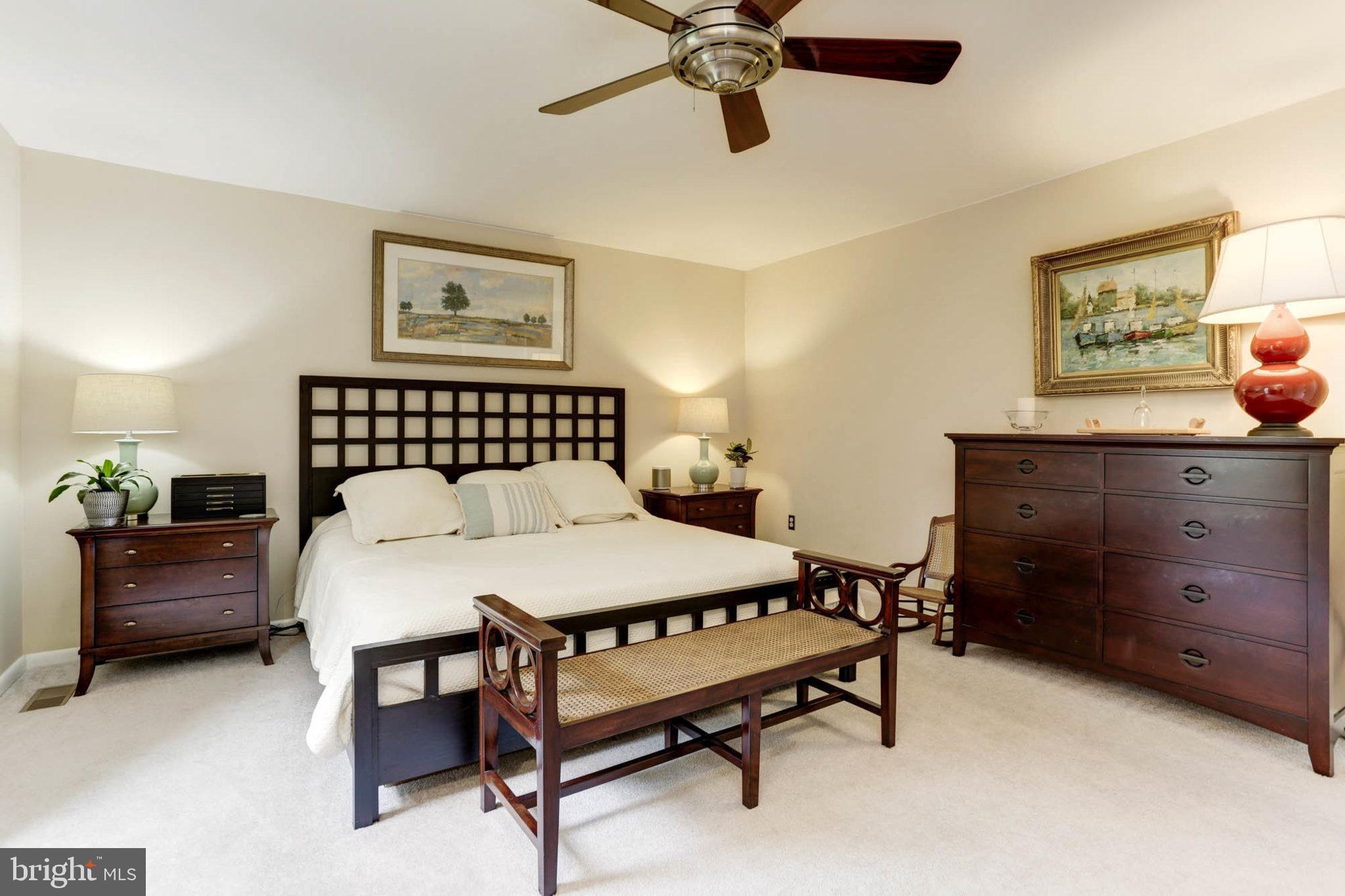 HIGHLAND LAKE - Residential