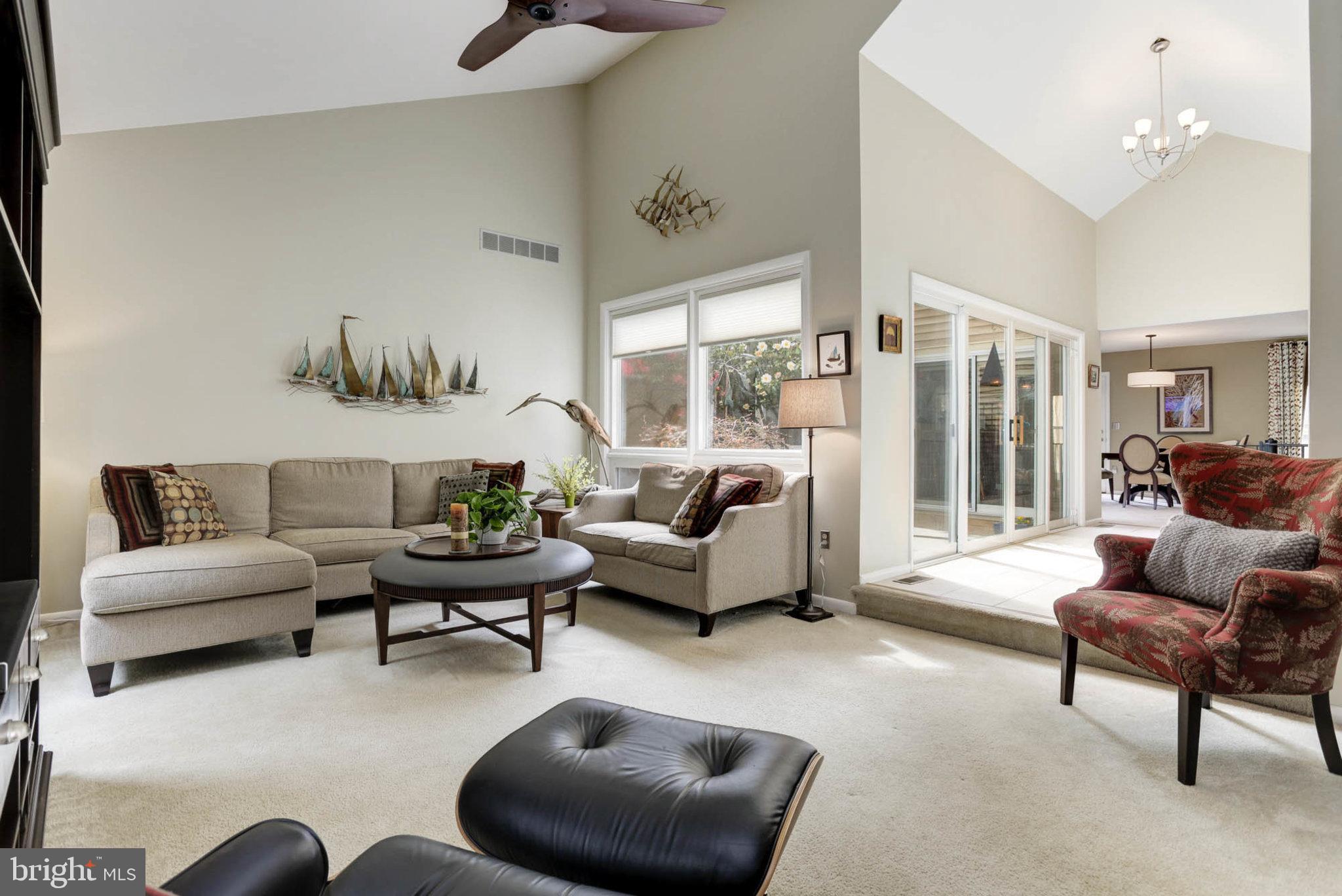 HIGHLAND LAKE - Residential