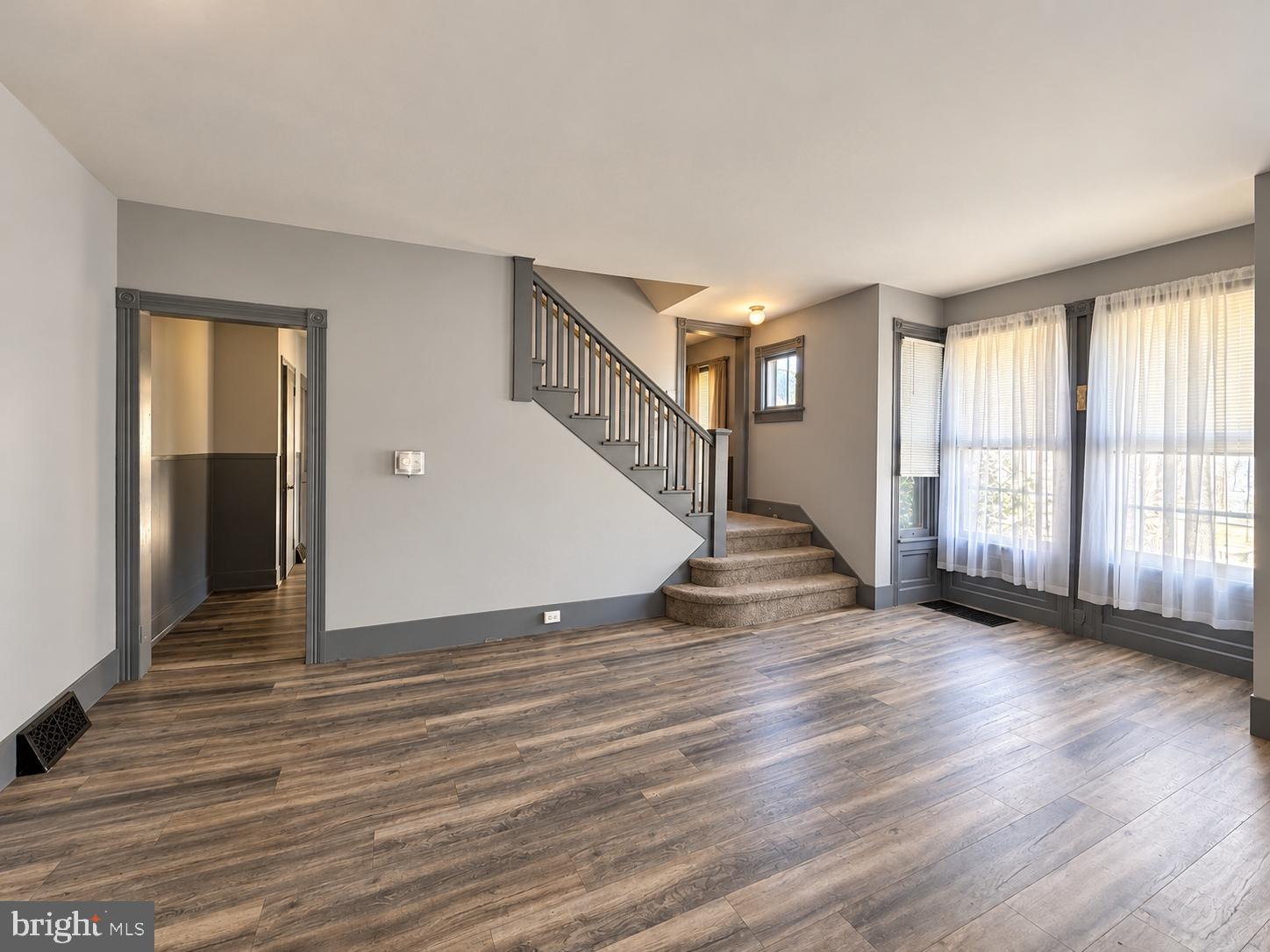34 BOWEN AVENUE