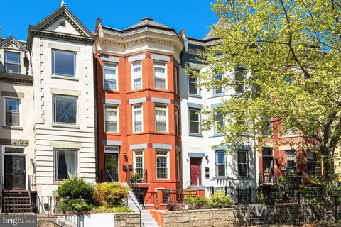 MLS: DCDC2192166