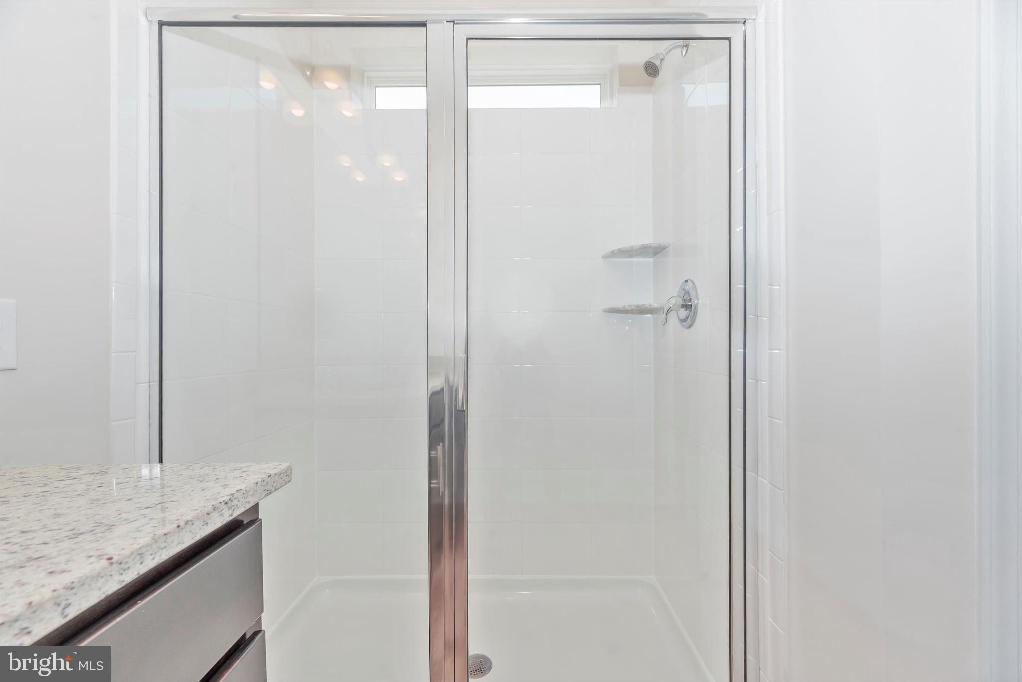 WESTVIEW SOUTH - Residential Lease