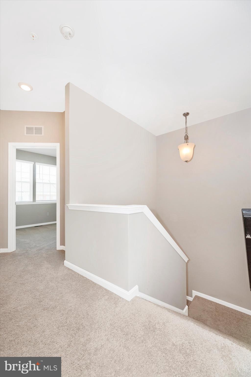 WESTVIEW SOUTH - Residential Lease