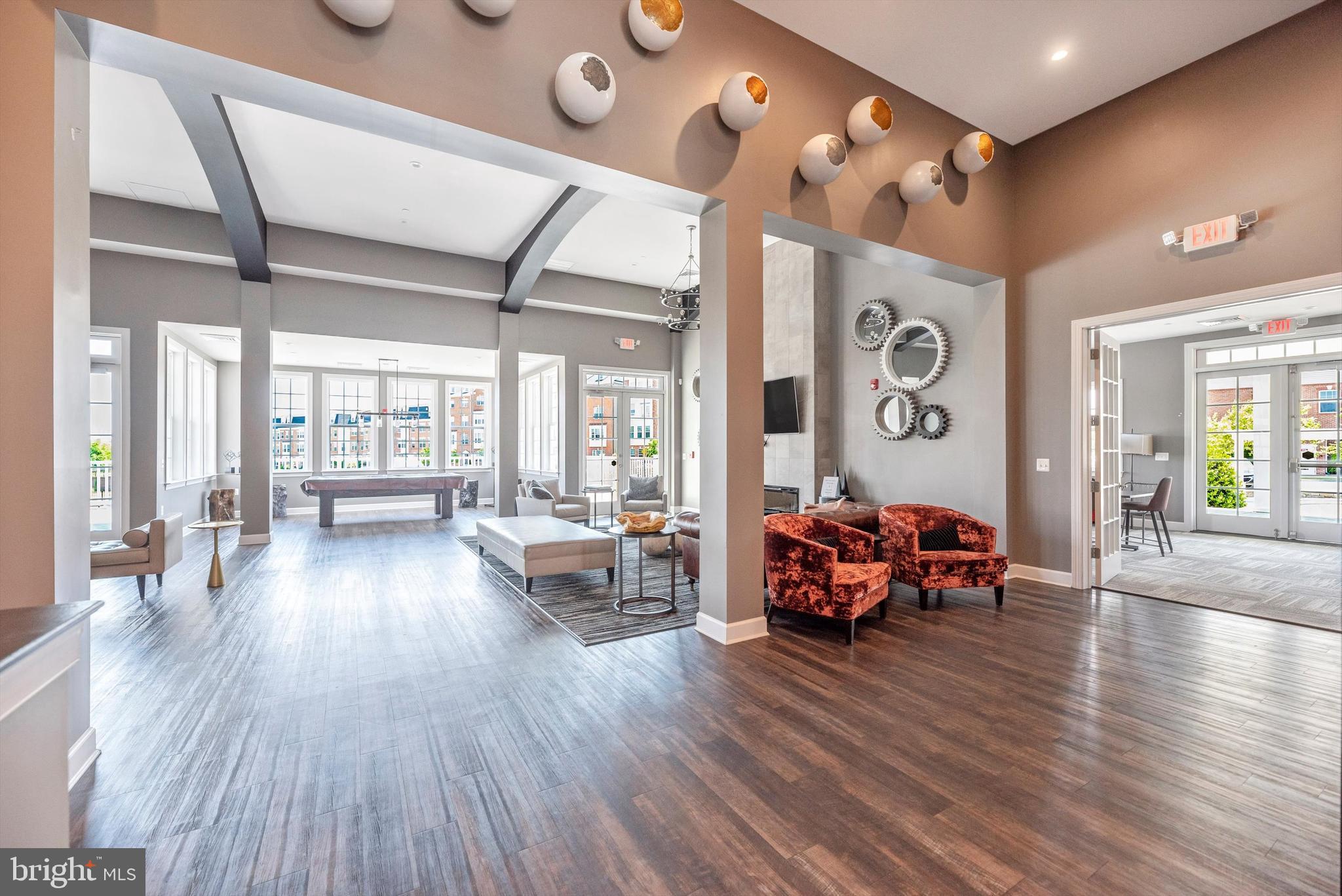 WESTVIEW SOUTH - Residential Lease