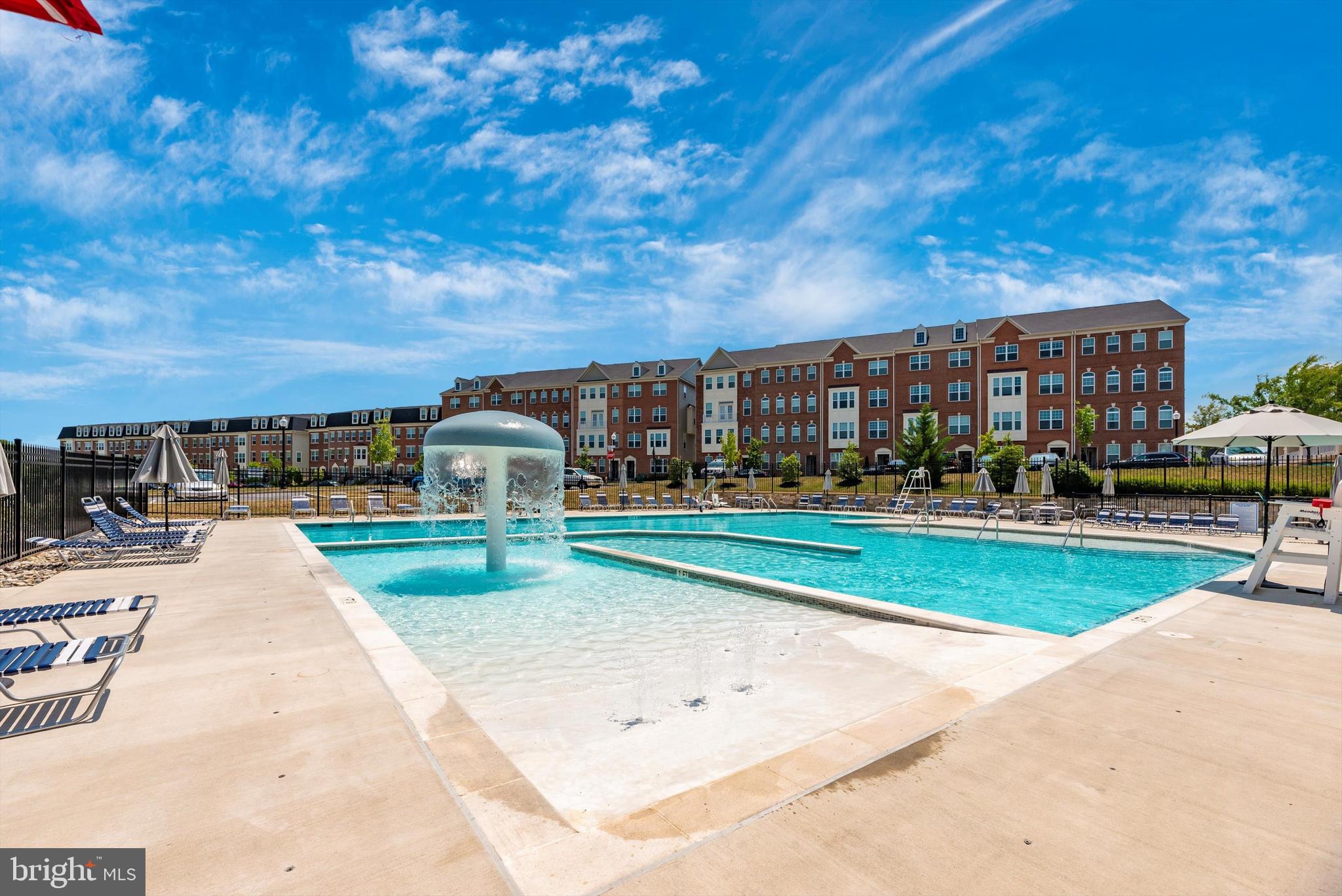 WESTVIEW SOUTH - Residential Lease