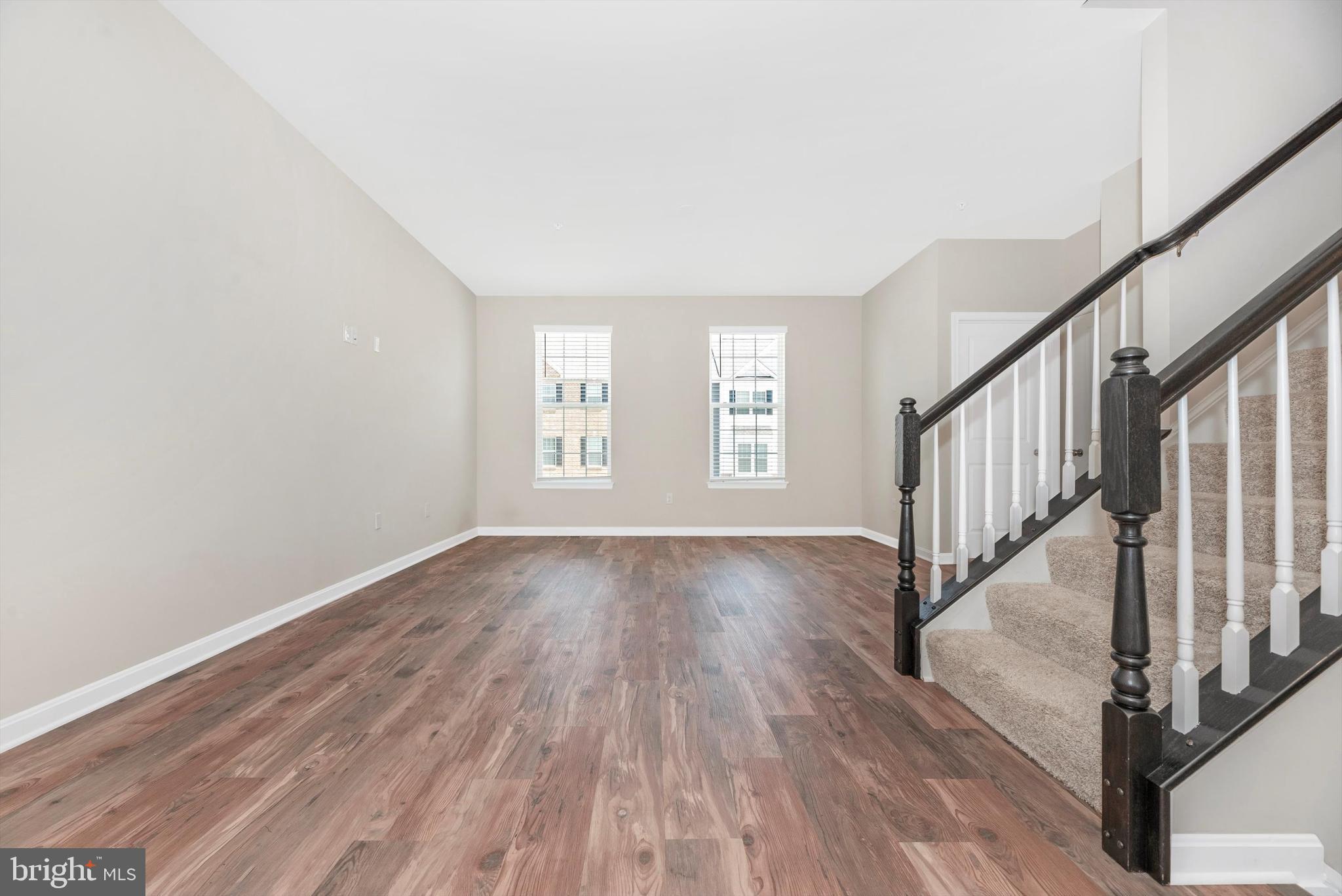 WESTVIEW SOUTH - Residential Lease