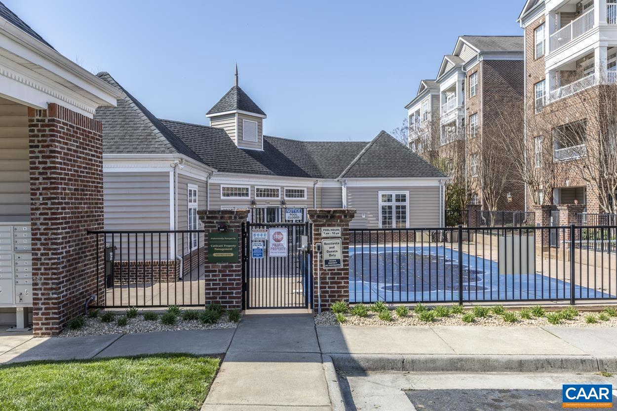 GLENWOOD STATION - Residential Lease