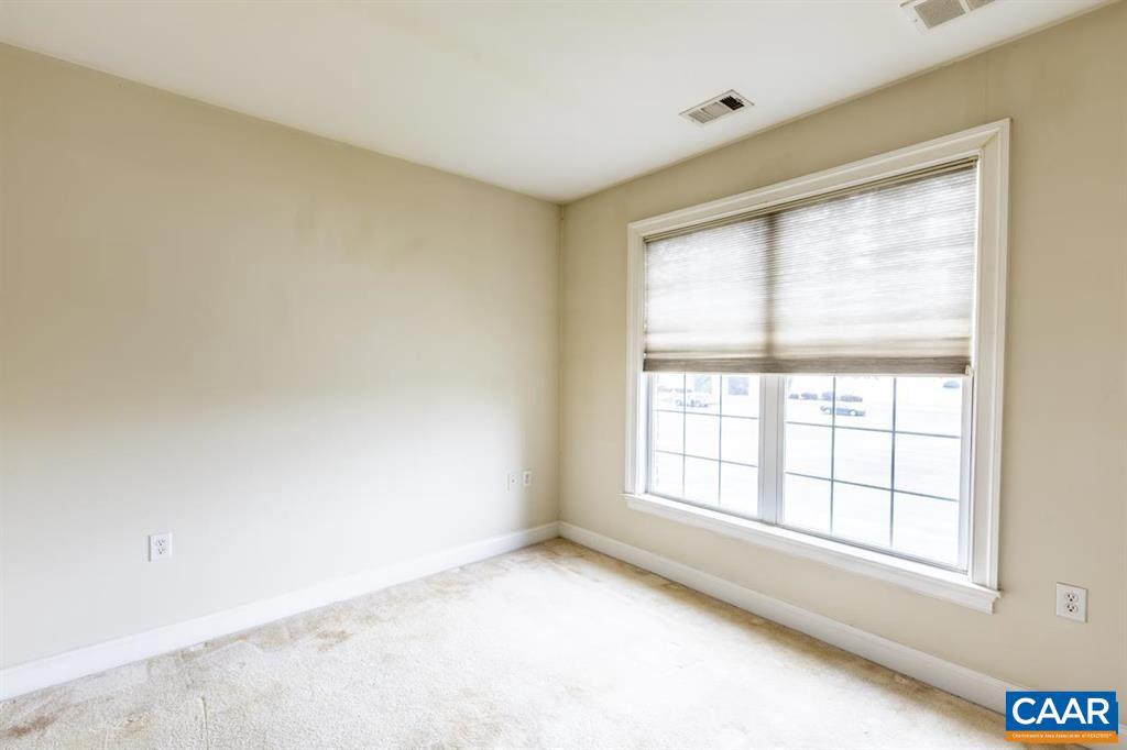 GLENWOOD STATION - Residential Lease