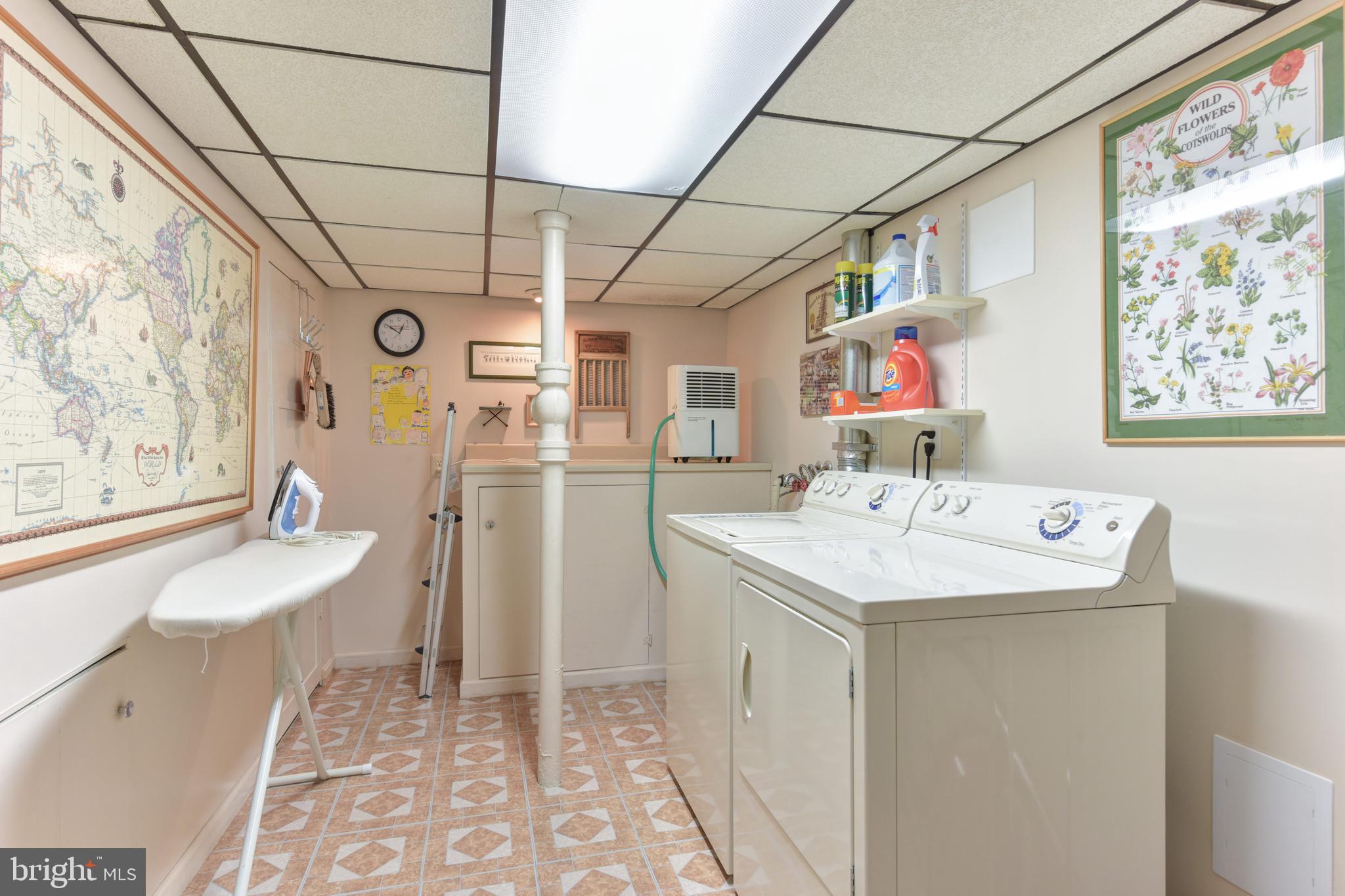 COLLINGWOOD ESTATES - Residential