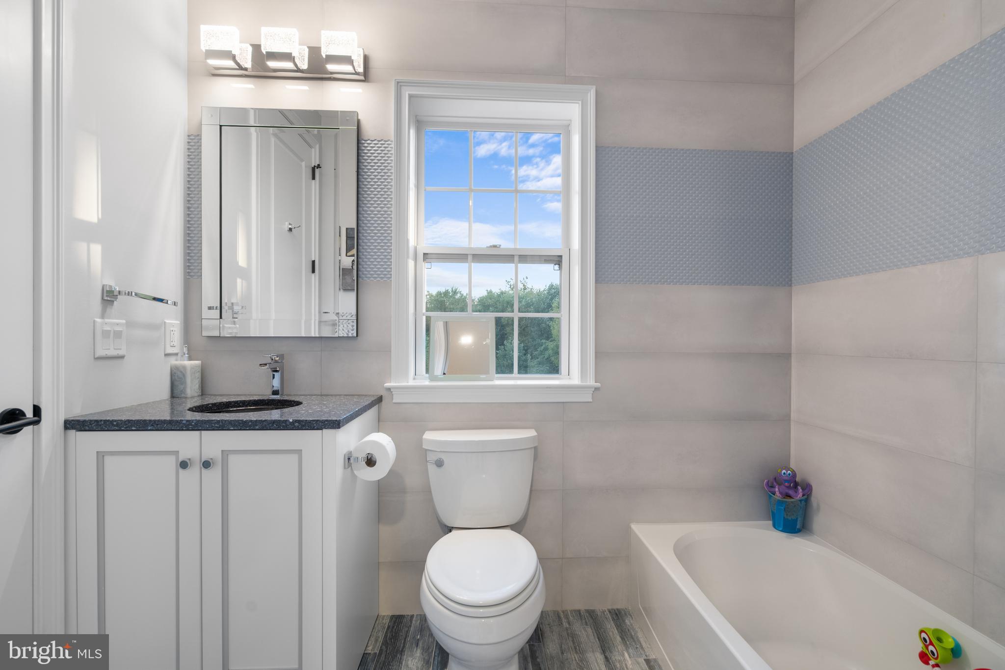 NORTHAMPTON PRSRVE - Residential