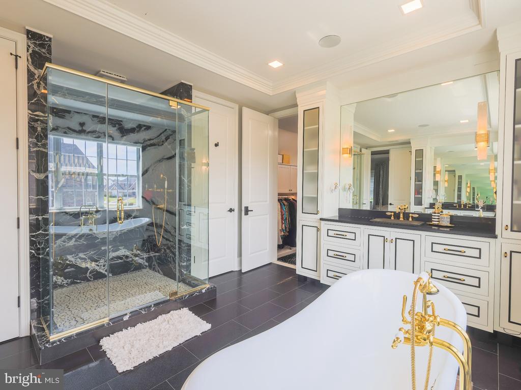 NORTHAMPTON PRSRVE - Residential