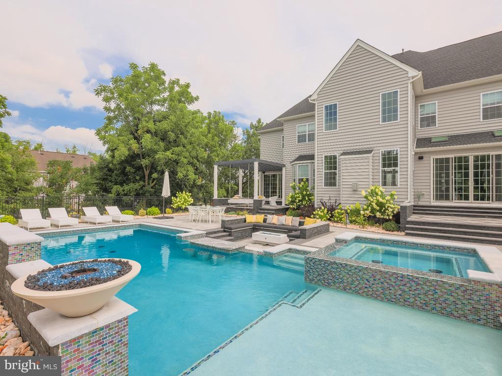 NORTHAMPTON PRSRVE - Residential