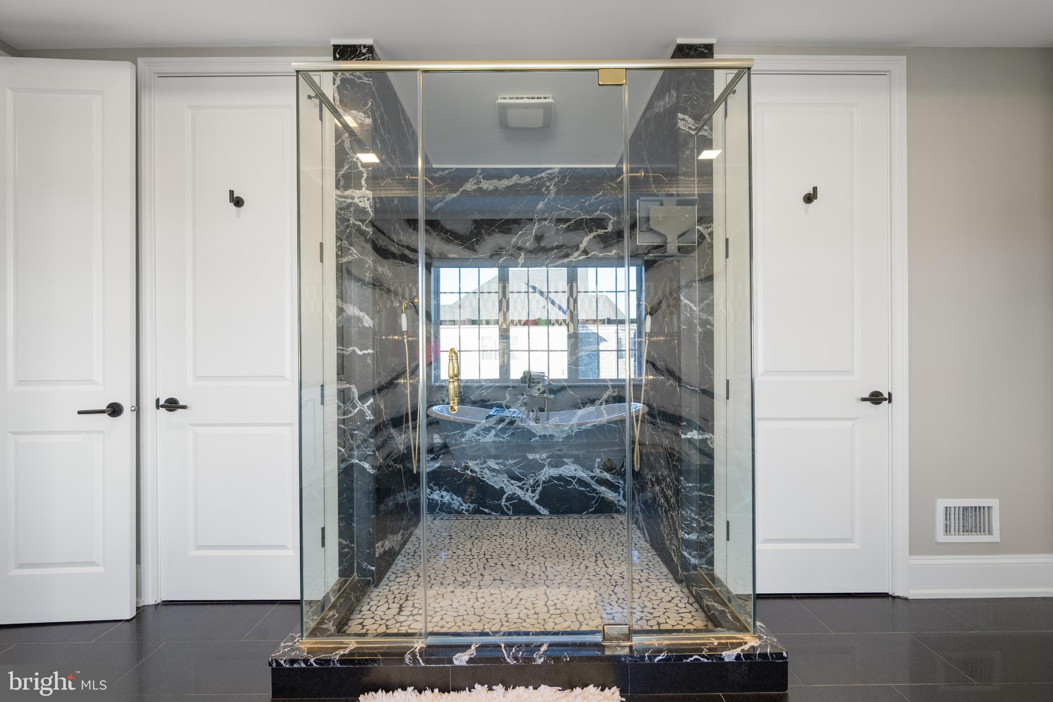 NORTHAMPTON PRSRVE - Residential