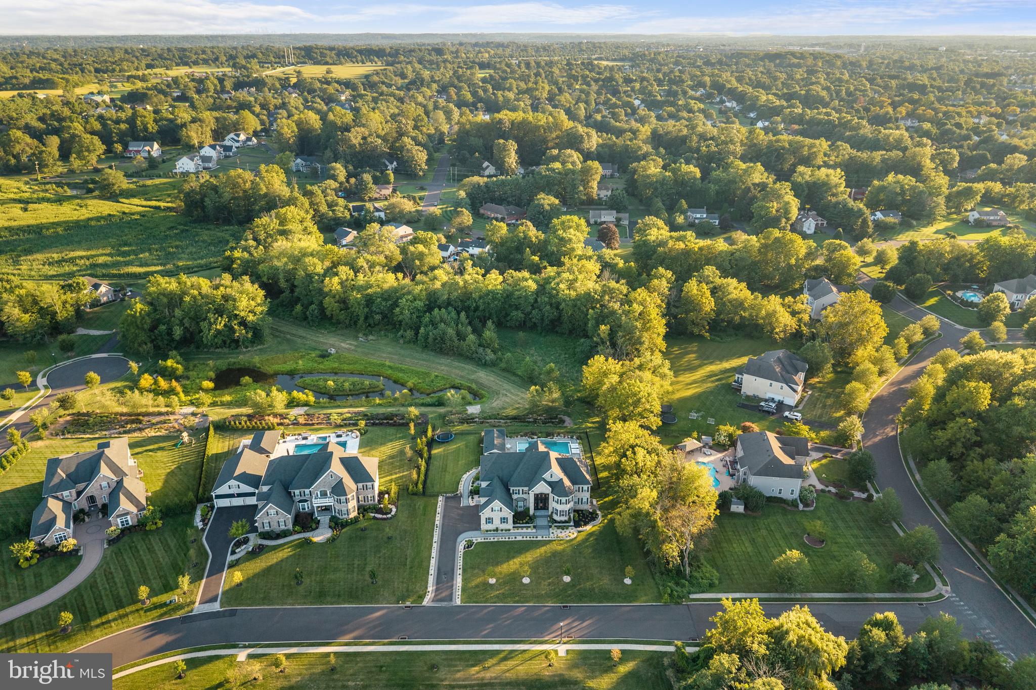 8 SHADY PINES DRIVE