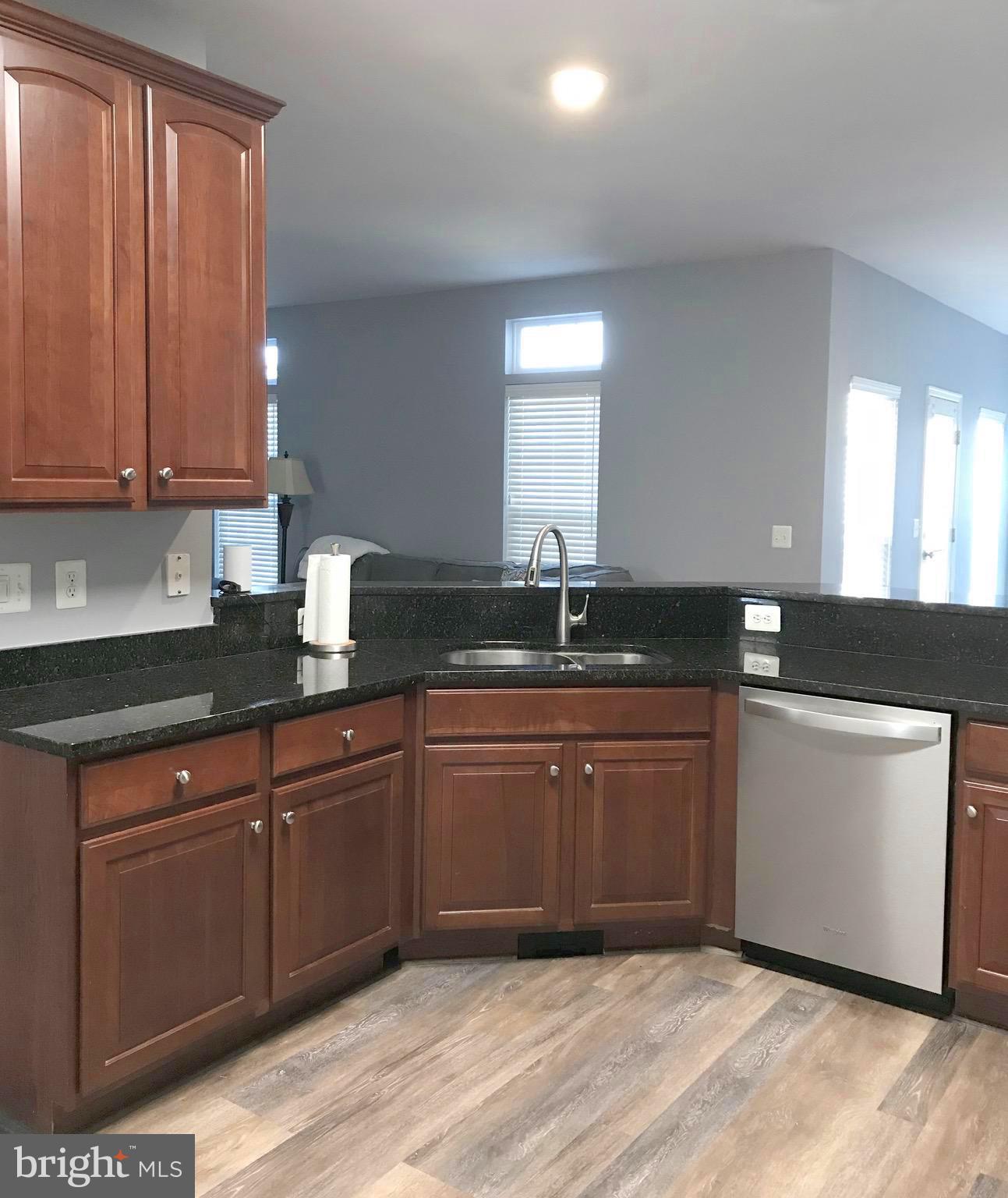 LAKELAND PLACE - Residential