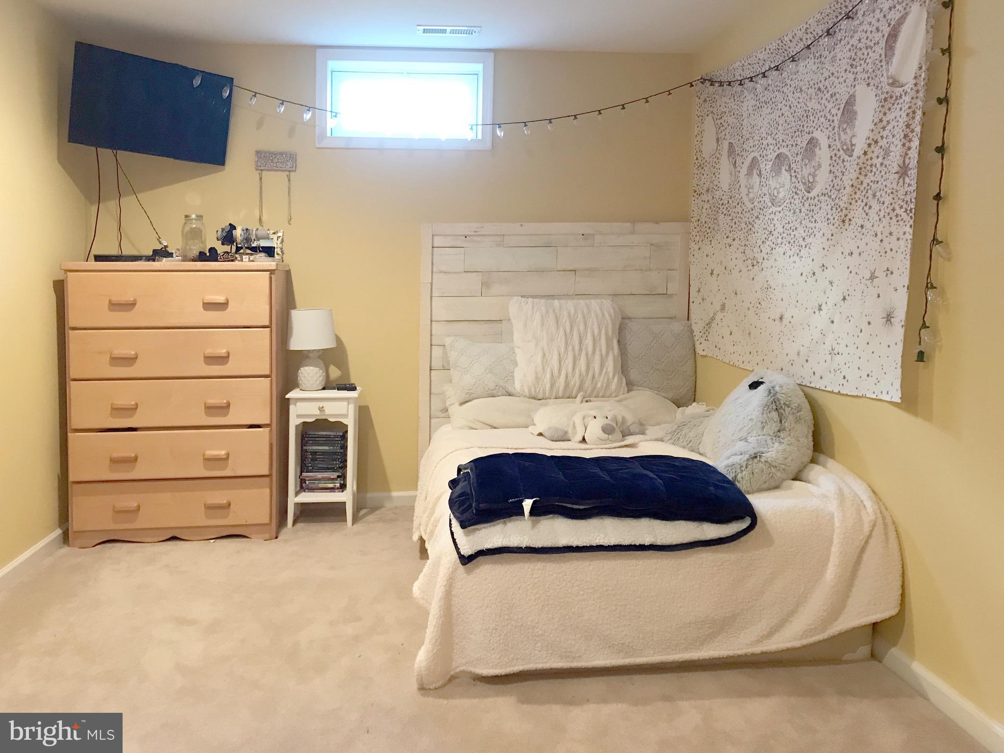 LAKELAND PLACE - Residential