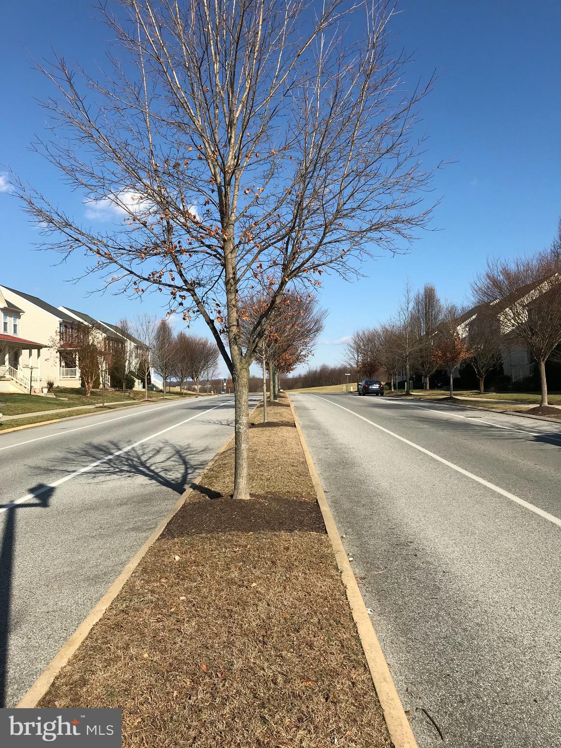 LAKELAND PLACE - Residential