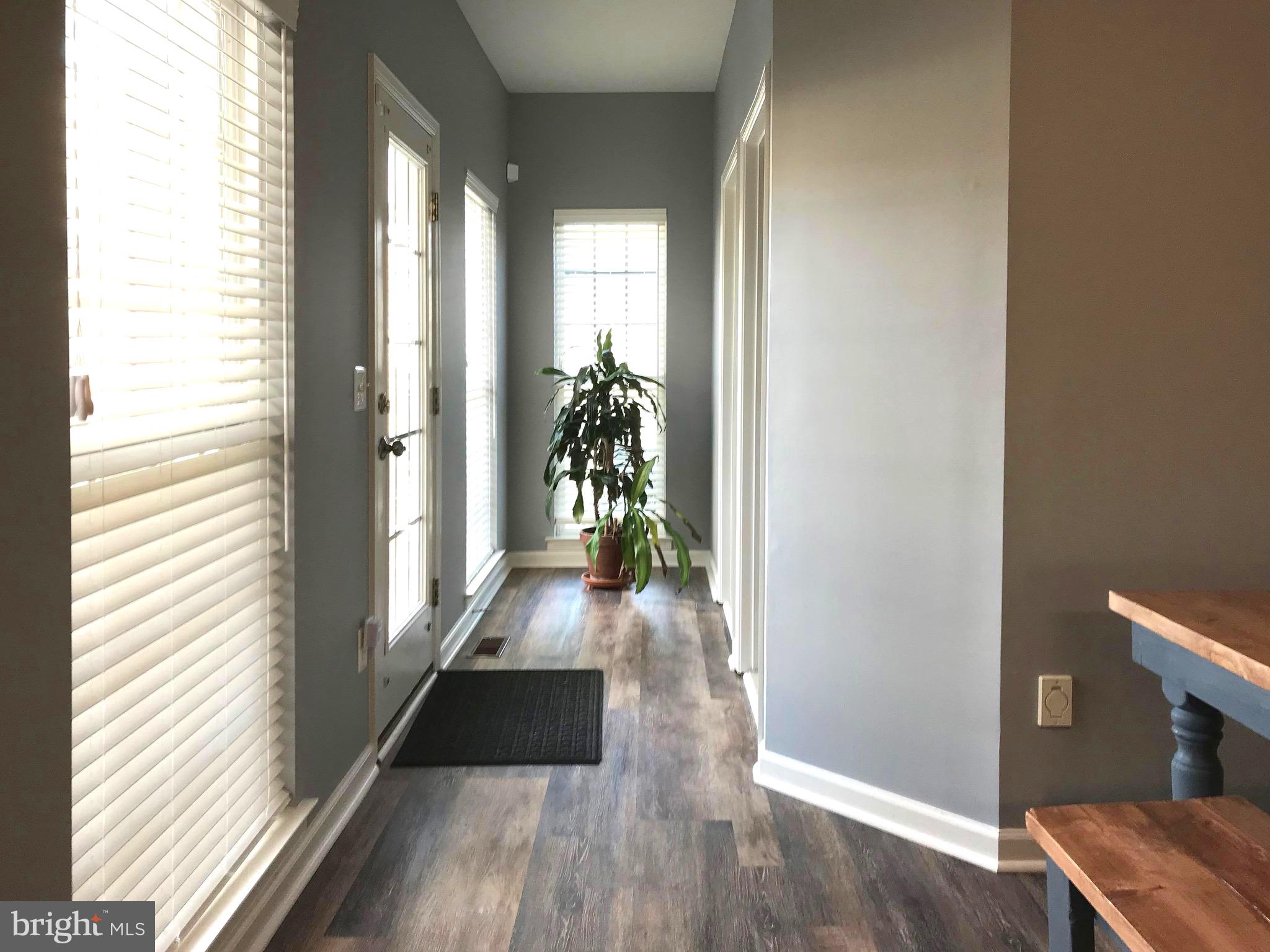 LAKELAND PLACE - Residential