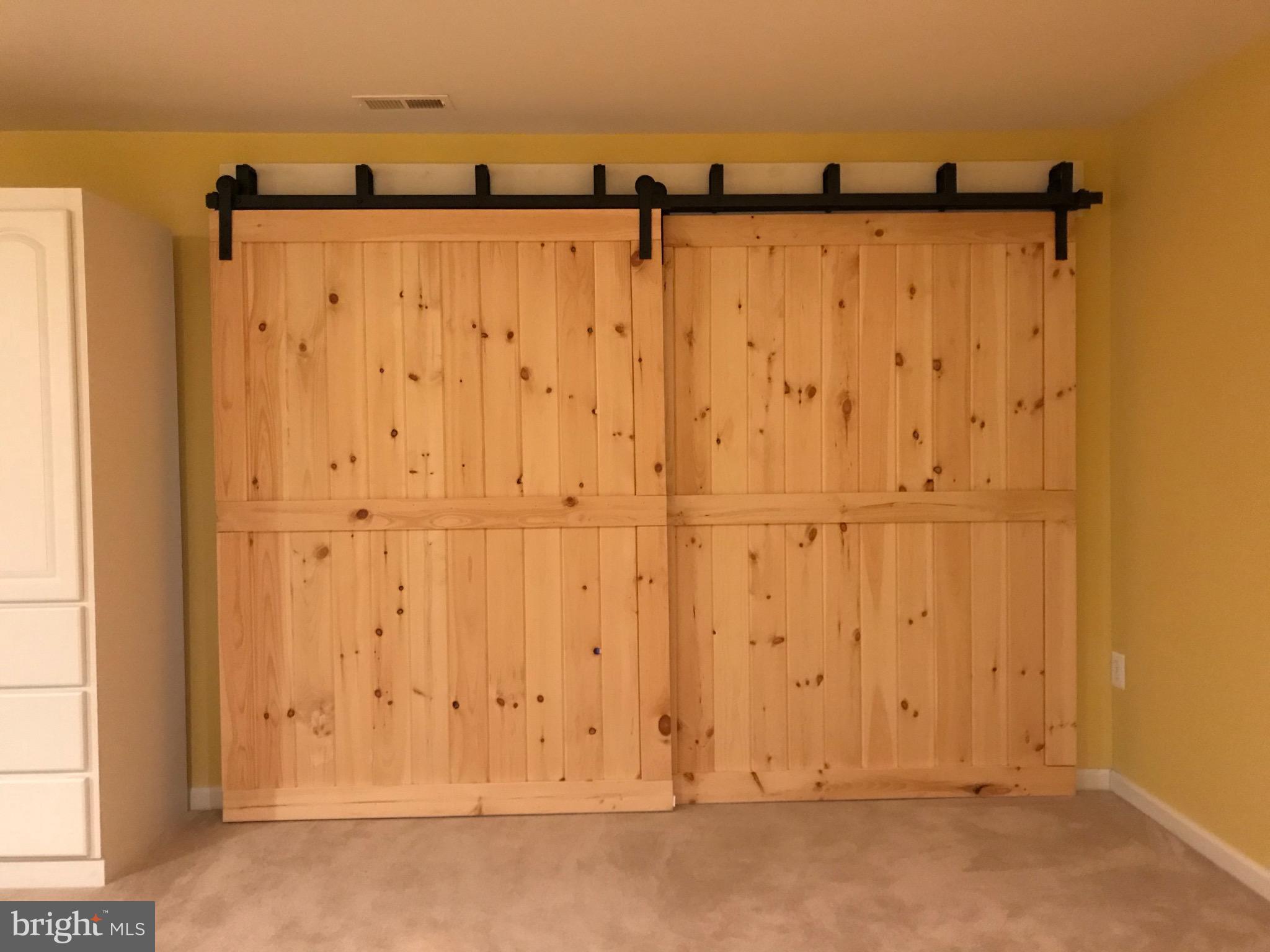 LAKELAND PLACE - Residential