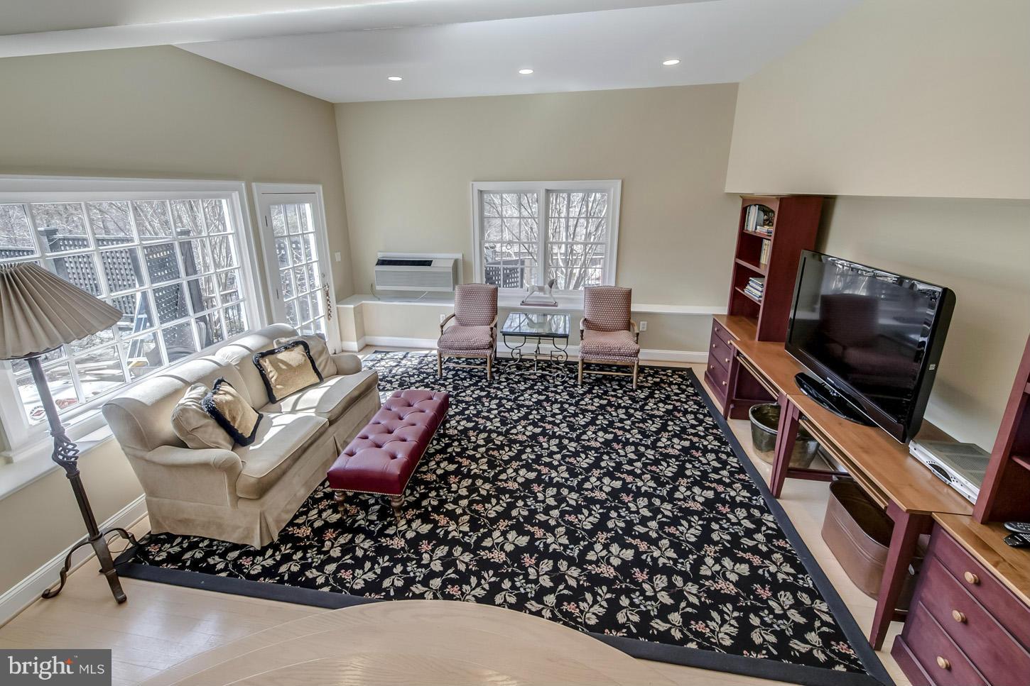 ROCKY RUN - Residential