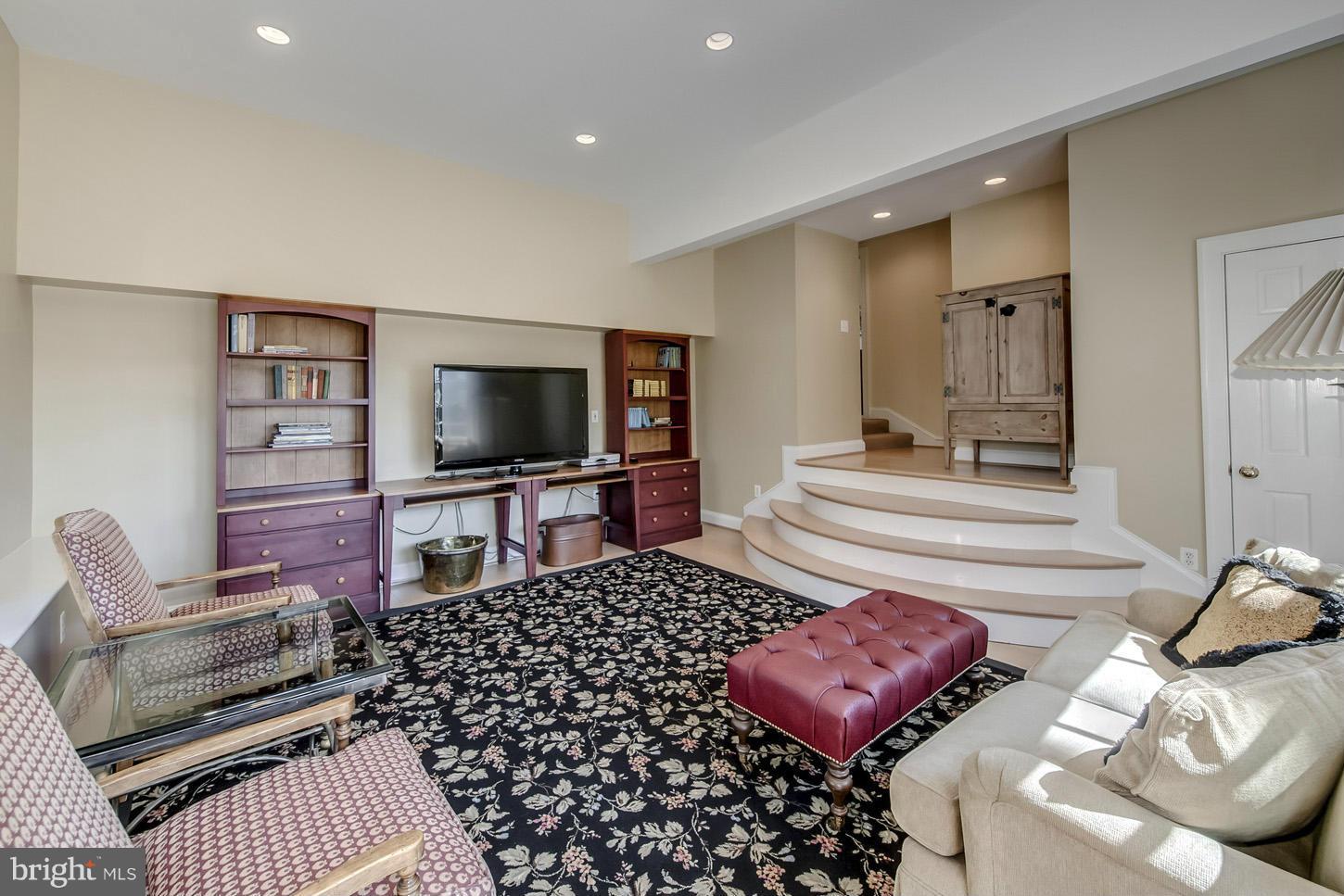 ROCKY RUN - Residential