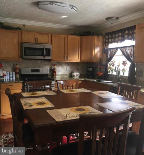 BAY WATCH ESTATES - Residential