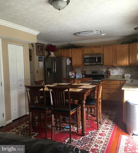 BAY WATCH ESTATES - Residential