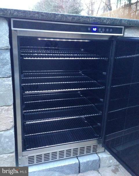 BAY WATCH ESTATES - Residential