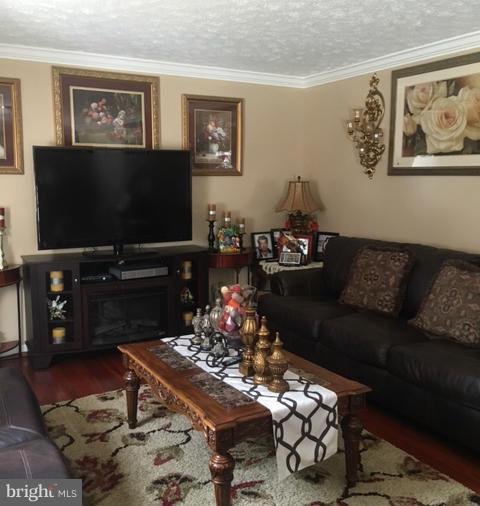 BAY WATCH ESTATES - Residential