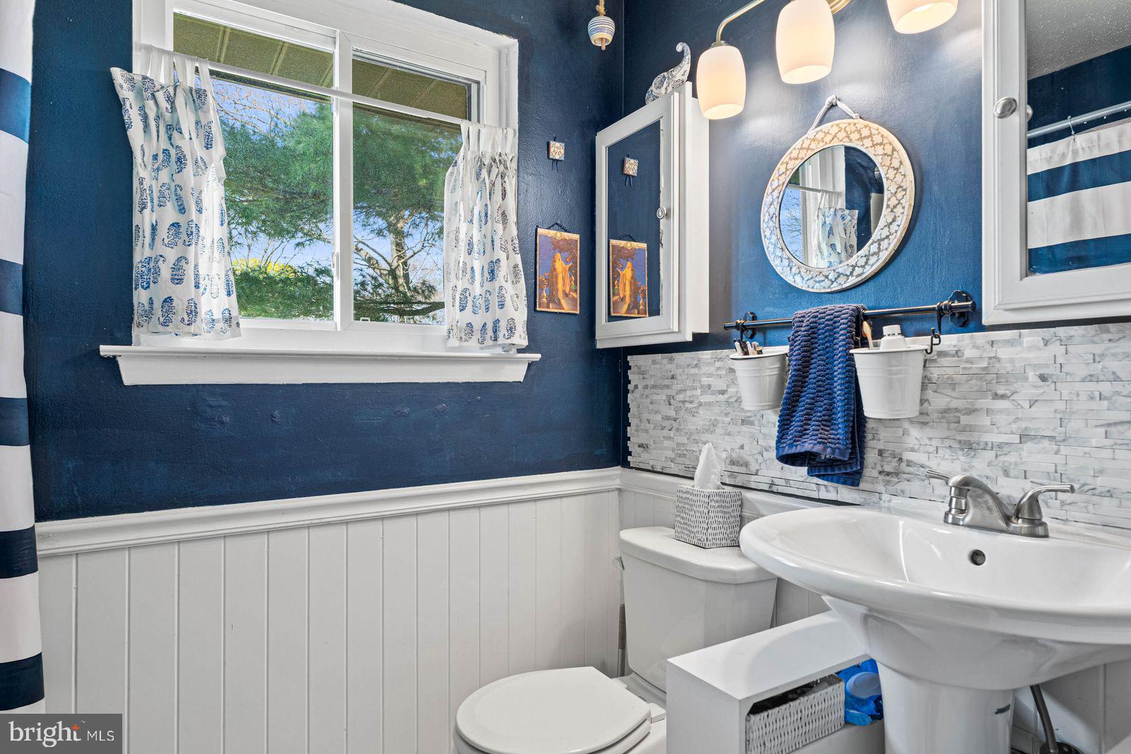 DANBURY VILLAGE - Residential