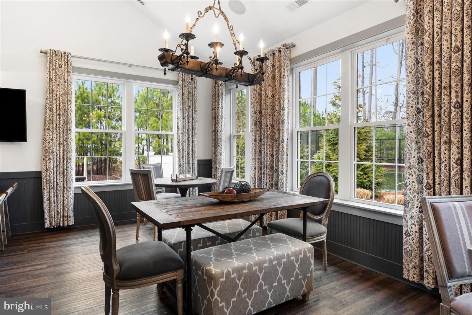 WATERS RUN - Residential