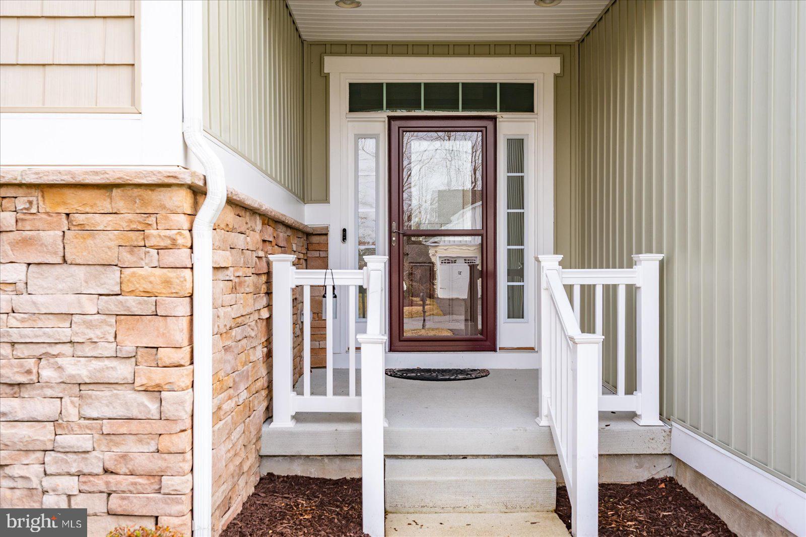 37391 WOODS RUN CIRCLE