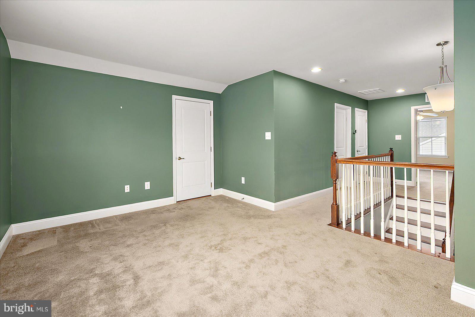 WATERS RUN - Residential