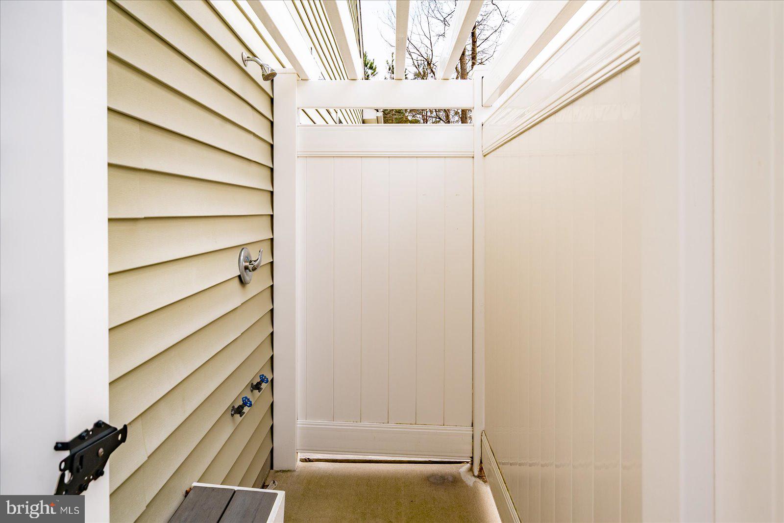 WATERS RUN - Residential