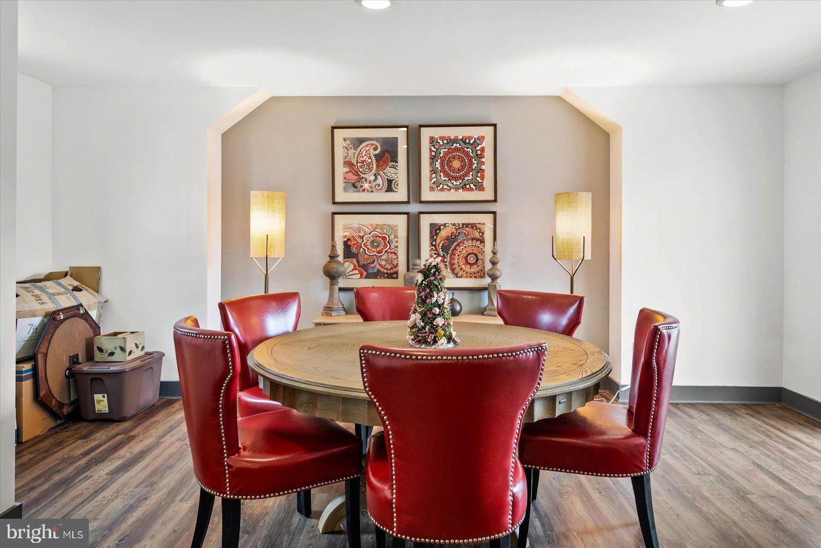 WATERS RUN - Residential