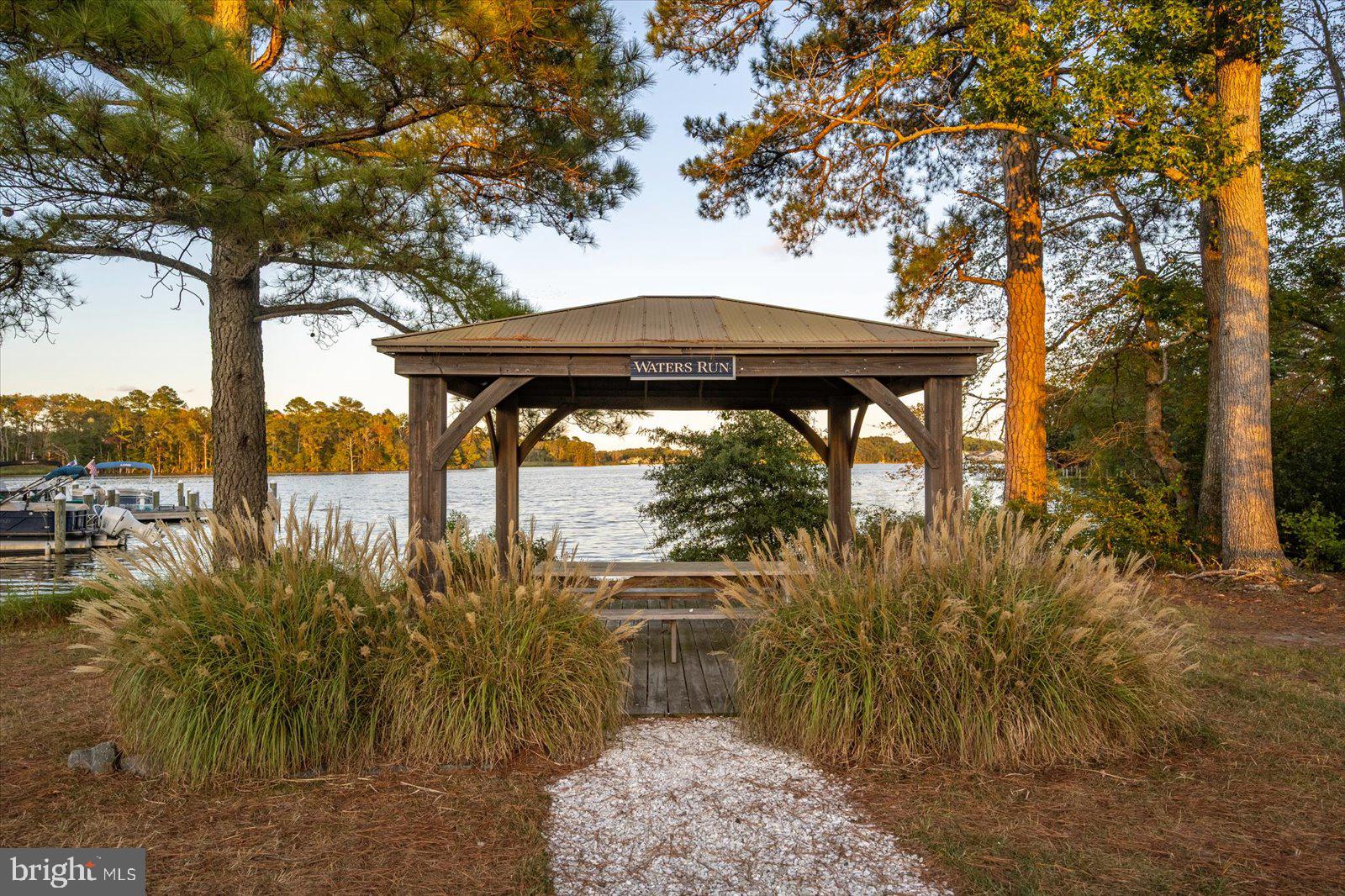 WATERS RUN - Residential