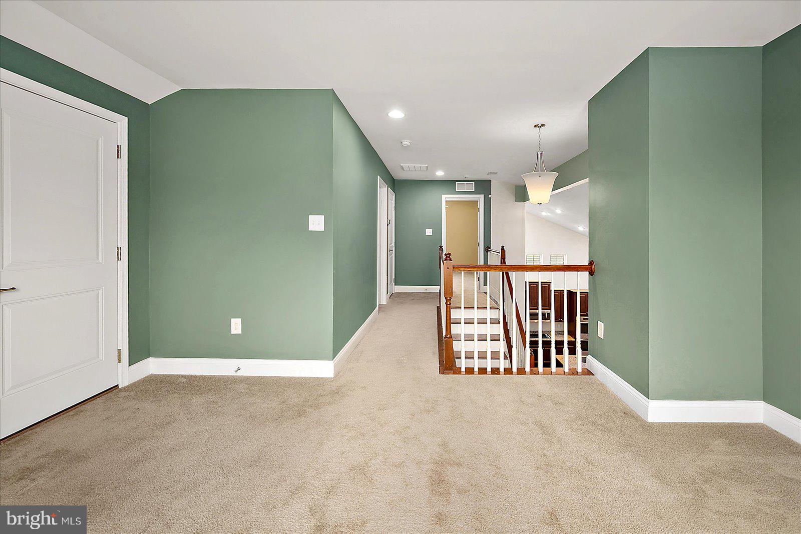 WATERS RUN - Residential