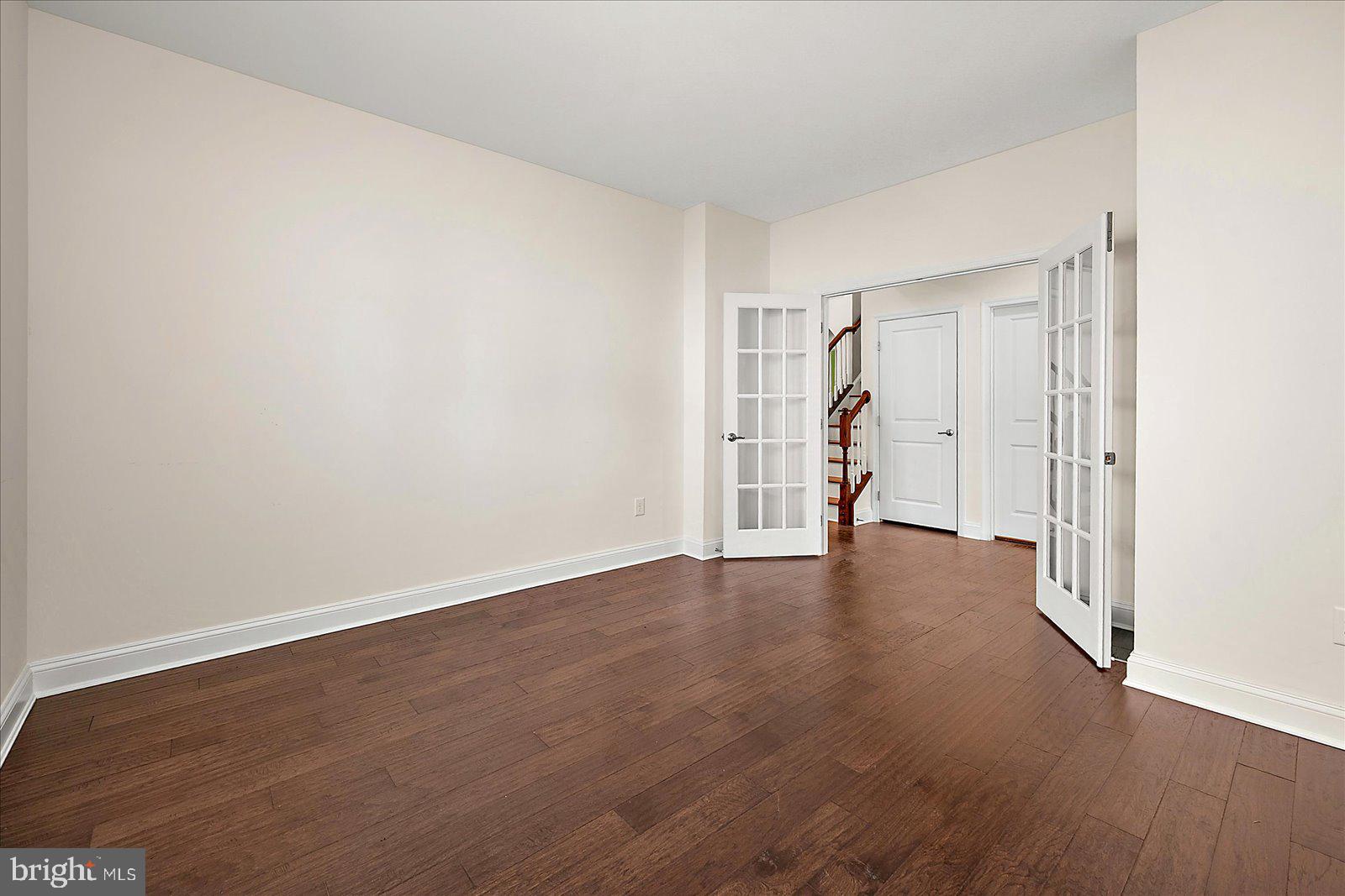 WATERS RUN - Residential