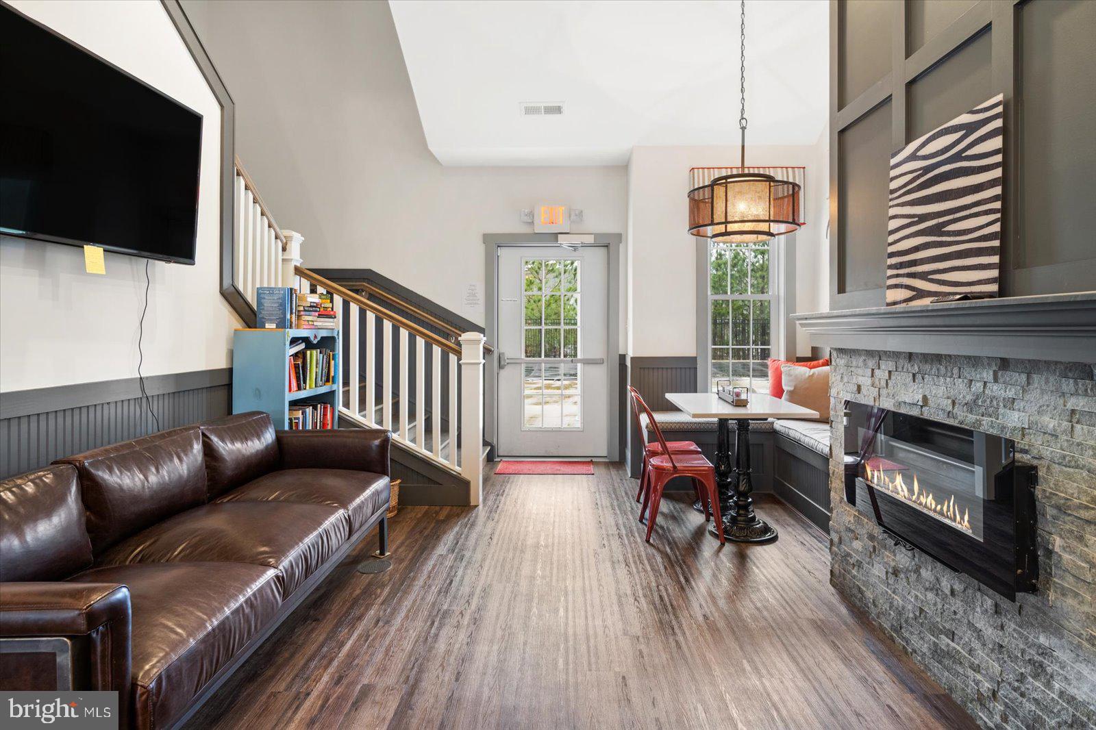 WATERS RUN - Residential