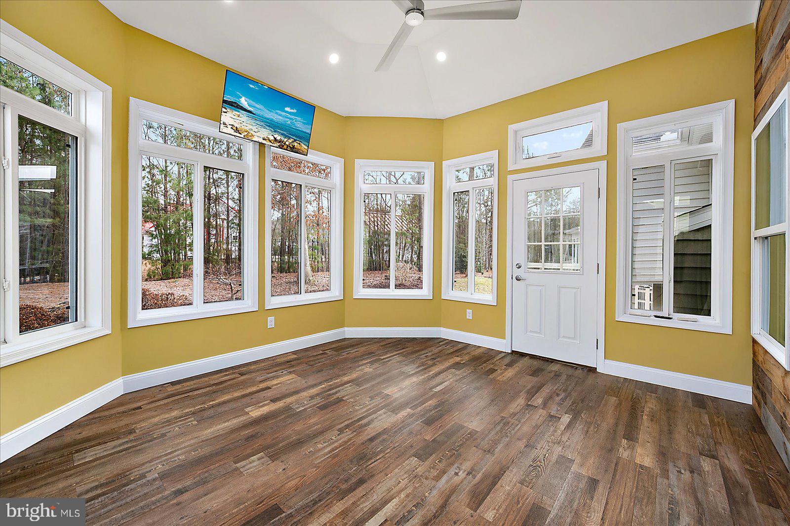 WATERS RUN - Residential