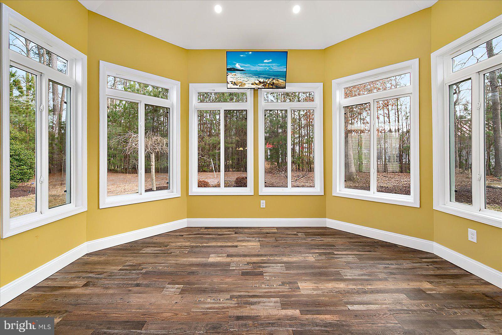 WATERS RUN - Residential