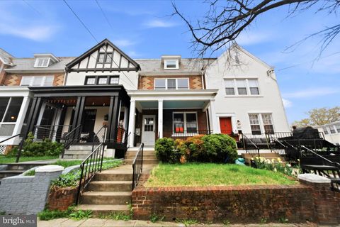 2413 39TH STREET NW WASHINGTON DC 20007