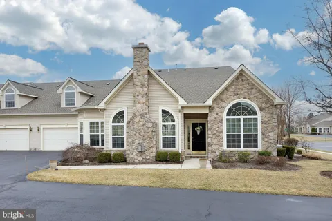 410 Calloway Court, Royersford, PA MLS: PAMC2132374