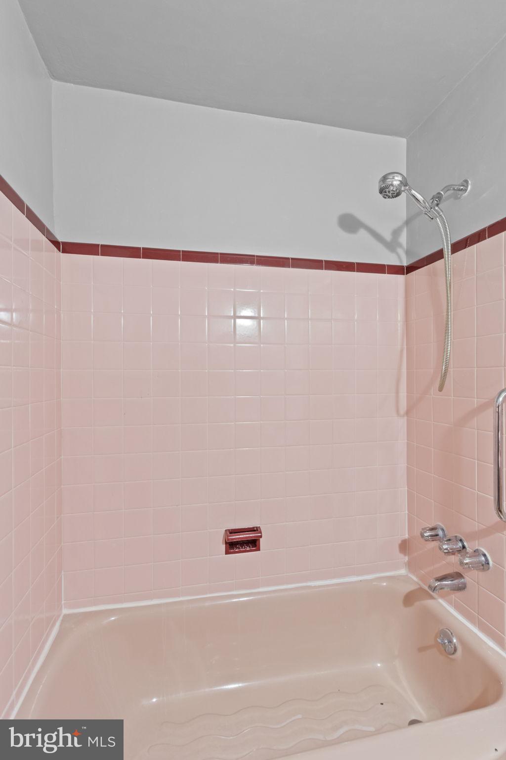 TACONY - Residential