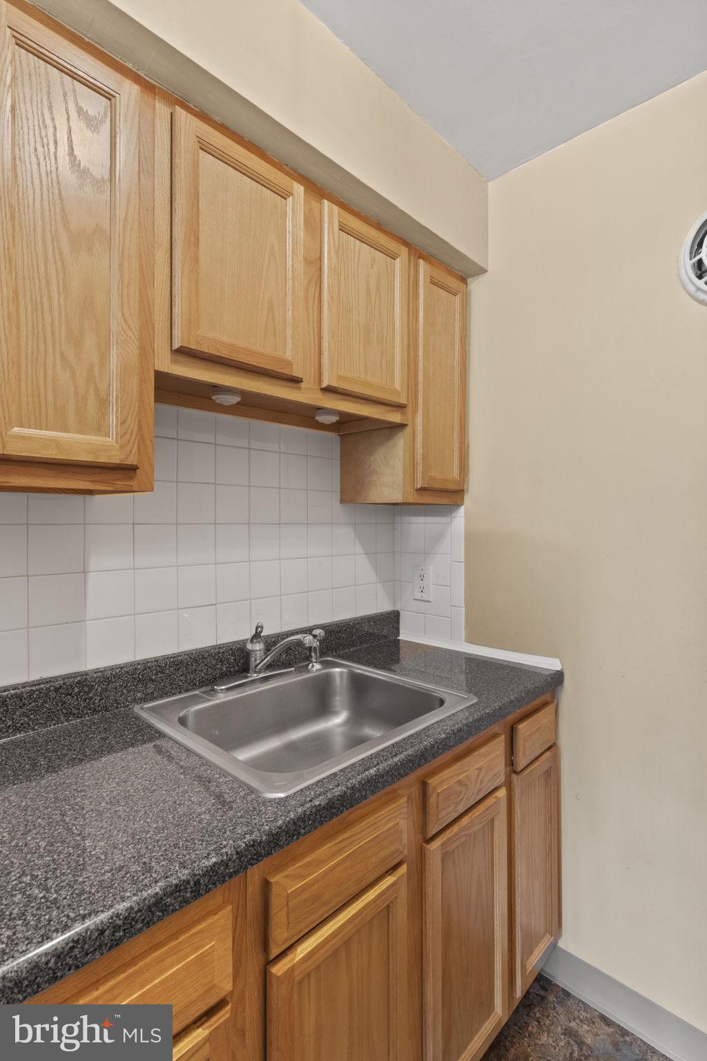 TACONY - Residential